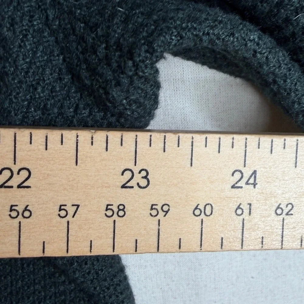 Lululemon Men's Textured Knit Crewneck Sweater size XL Dark Green